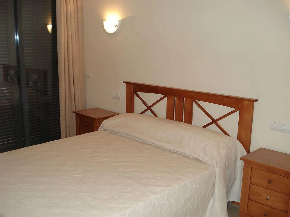 Apartahotel Marina Rey II 维拉 3*,