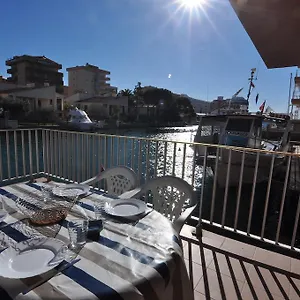 rnet-apartments-roses-mediterrani.topcostabravahotels.com/